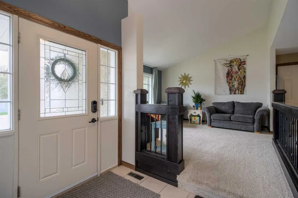 360 Heritage Crescent W