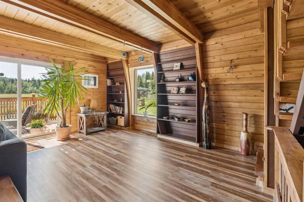 52 Hawk Eye Road