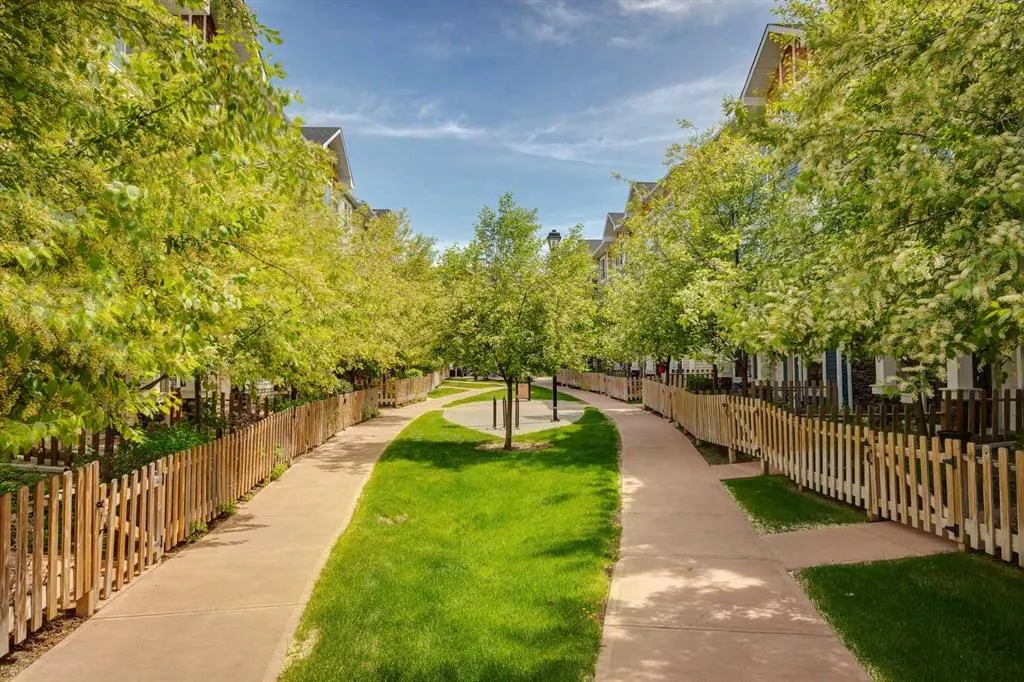 2802 Kings Heights Gate SE, #165