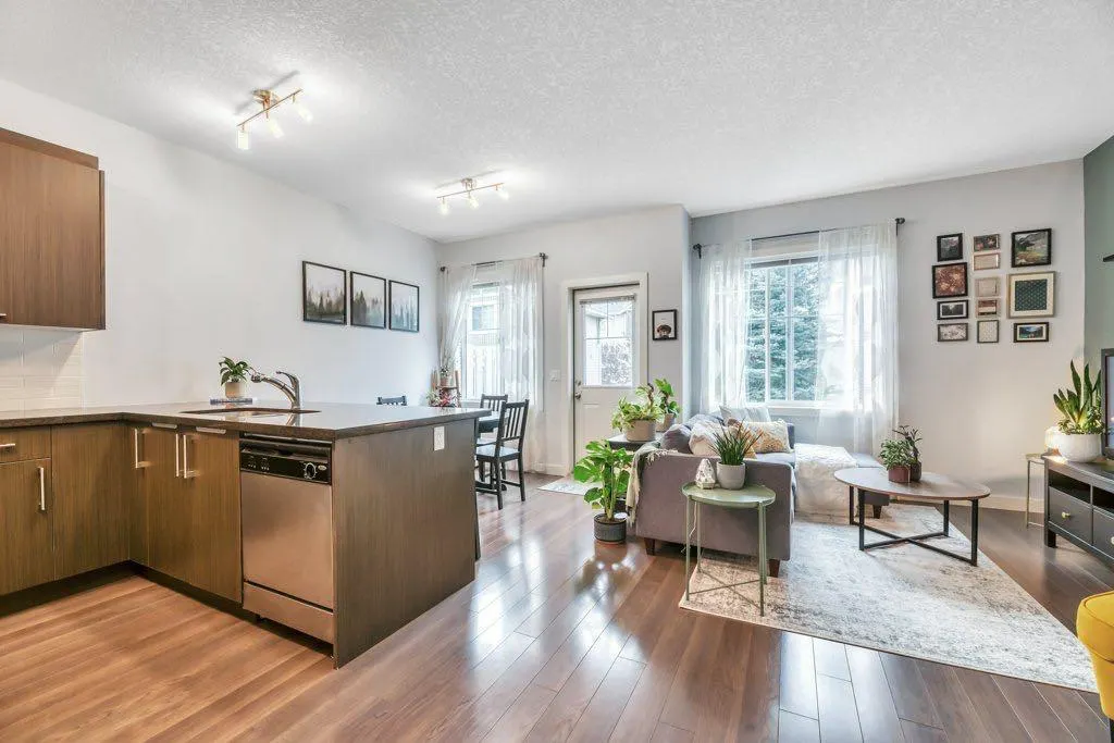 300 Marina Drive, #122