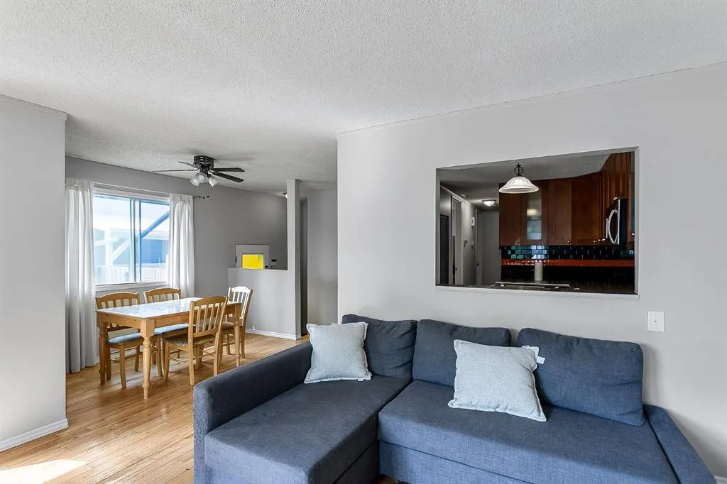 39 Edgeburn Crescent NW