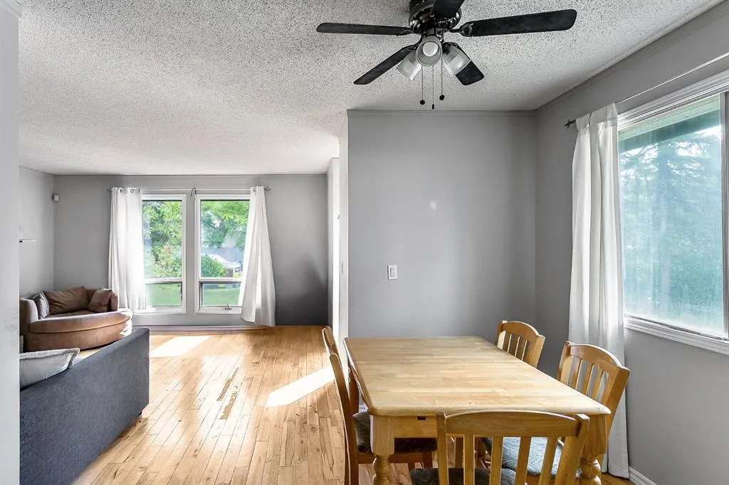 39 Edgeburn Crescent NW
