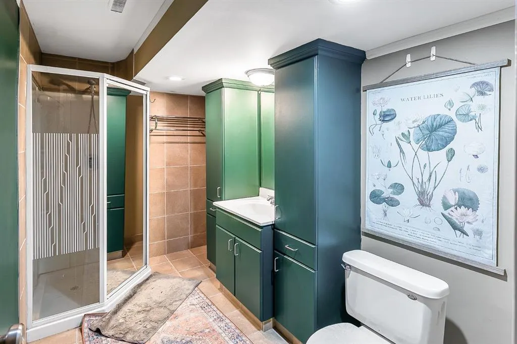 39 Edgeburn Crescent NW
