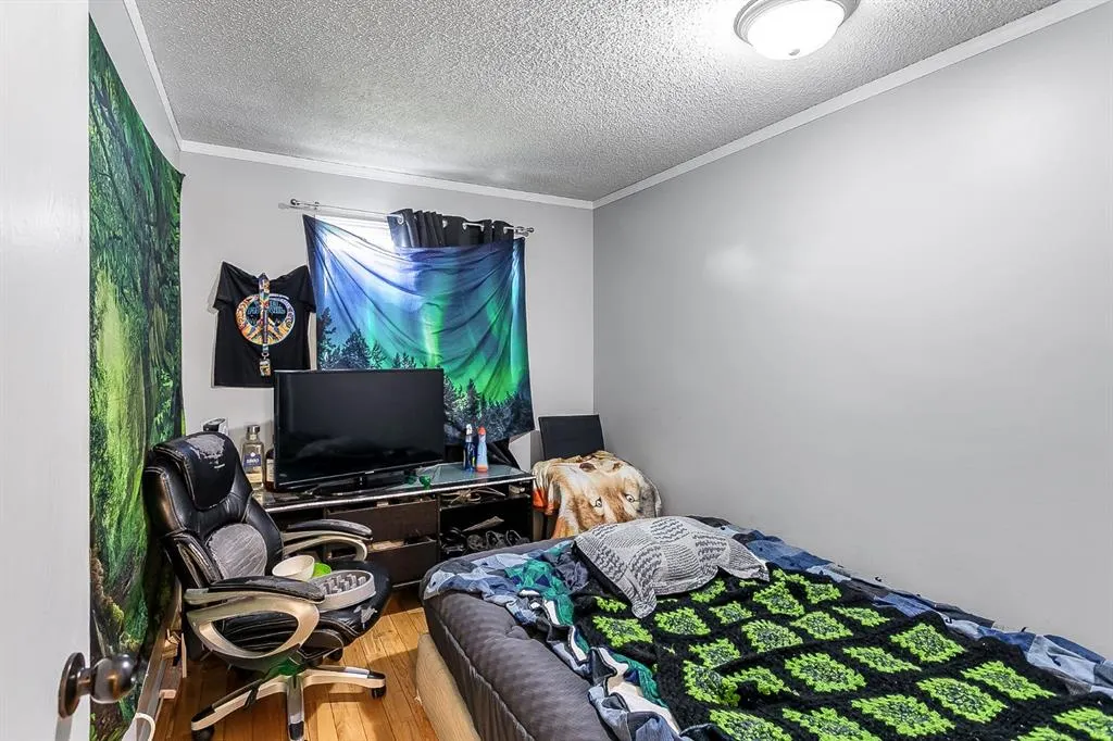 39 Edgeburn Crescent NW