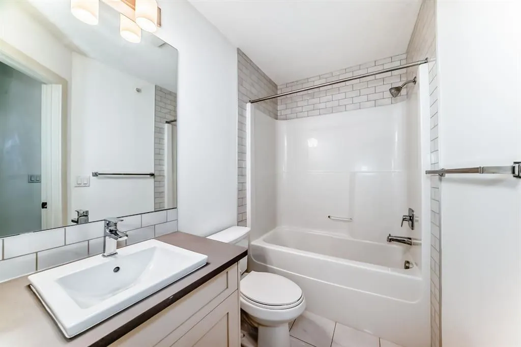 522 Cranford Drive SE, #3413