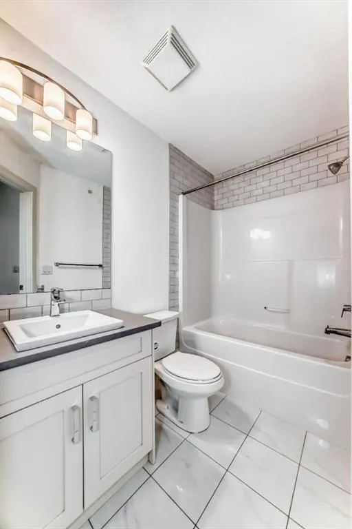 522 Cranford Drive SE, #3413