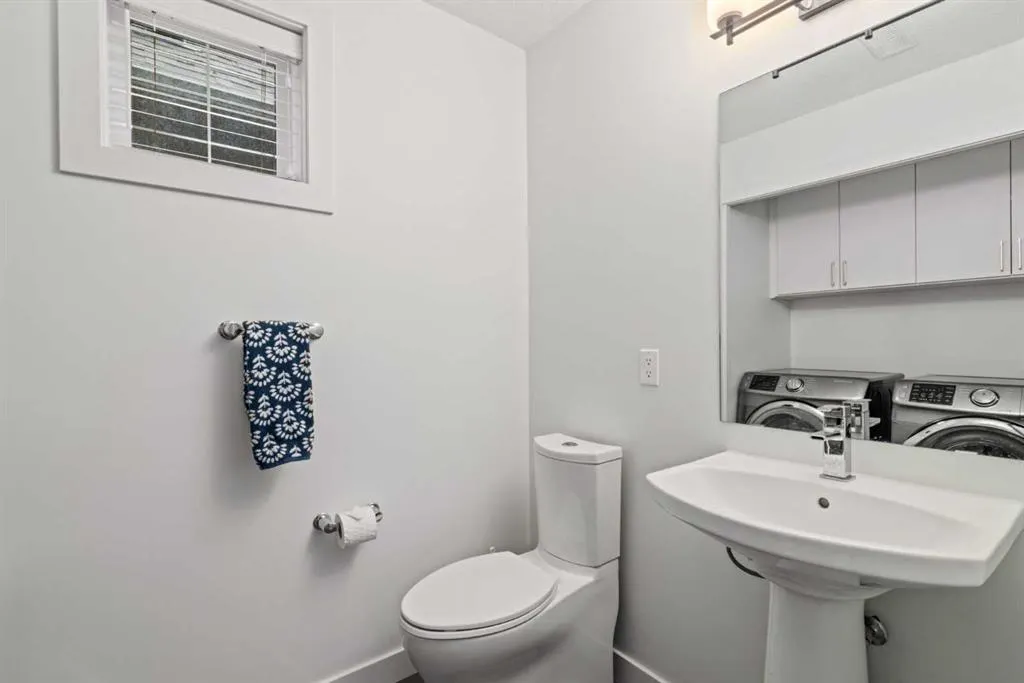 2428 30 Street SW, #4