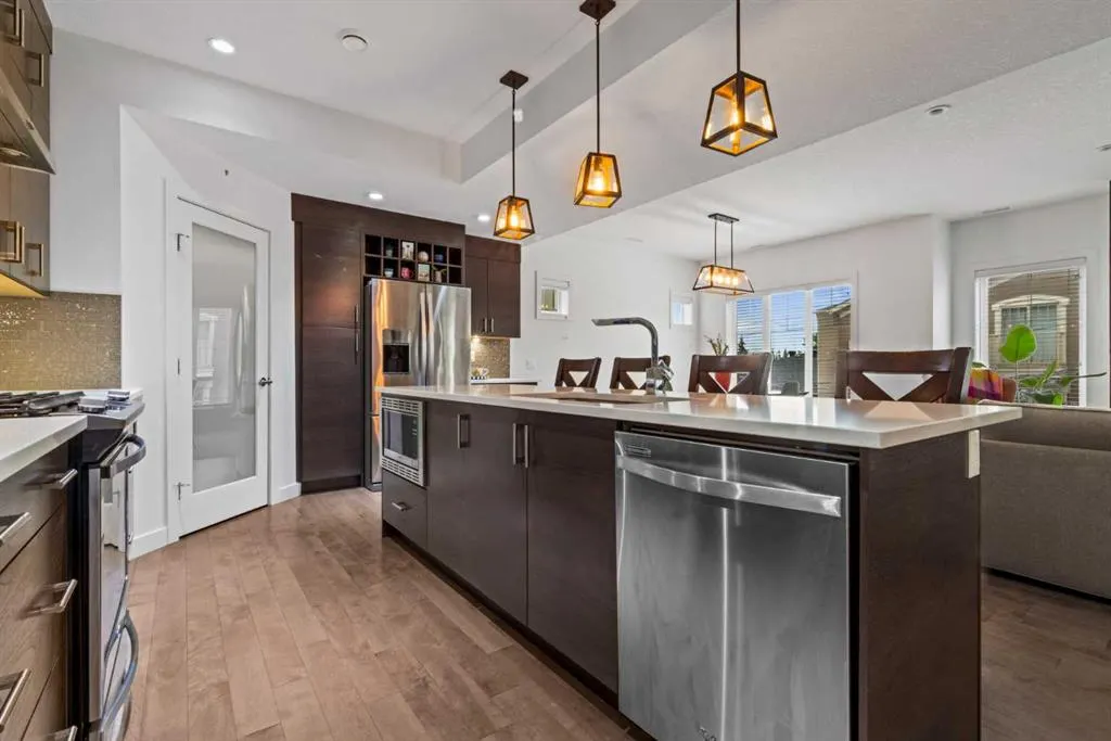 2428 30 Street SW, #4