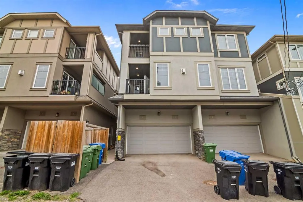 2428 30 Street SW, #4