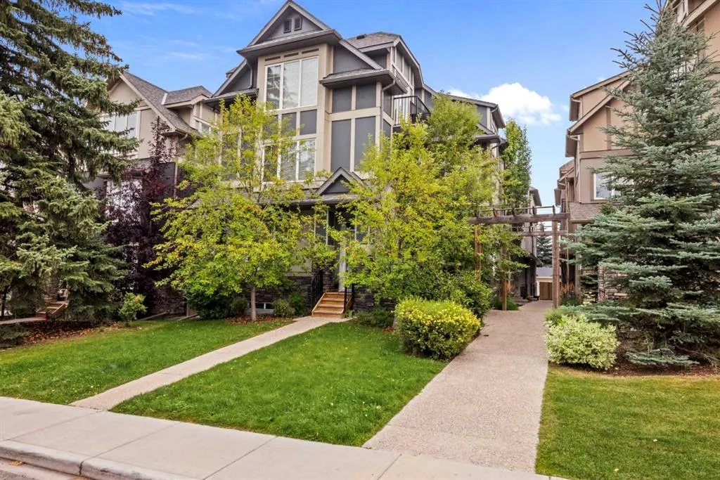 2428 30 Street SW, #4