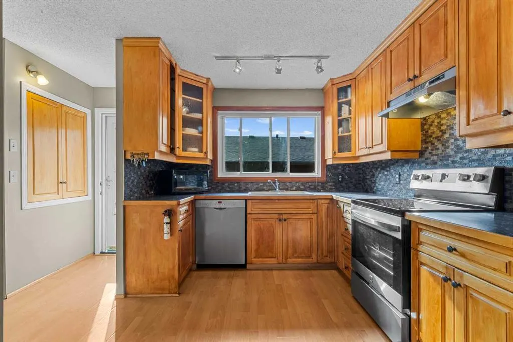 335 Ranch Estates Place NW