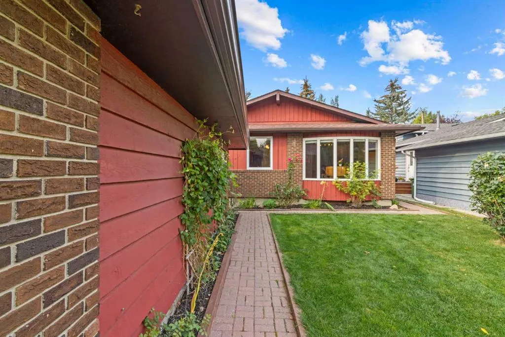 335 Ranch Estates Place NW