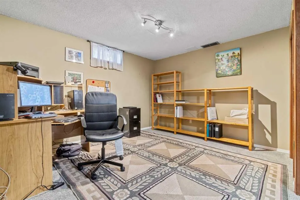 335 Ranch Estates Place NW