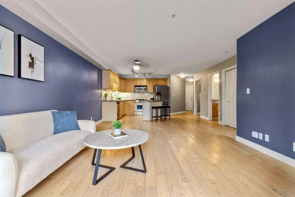 630 10 Street NW, #207