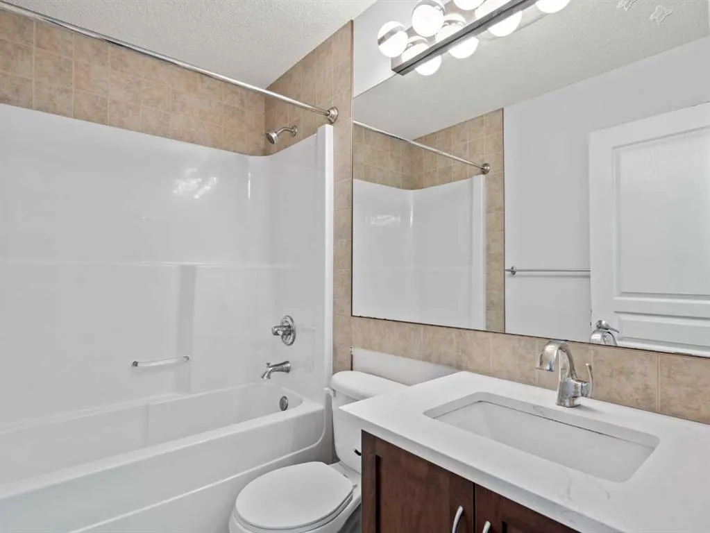 1322 New Brighton Park SE