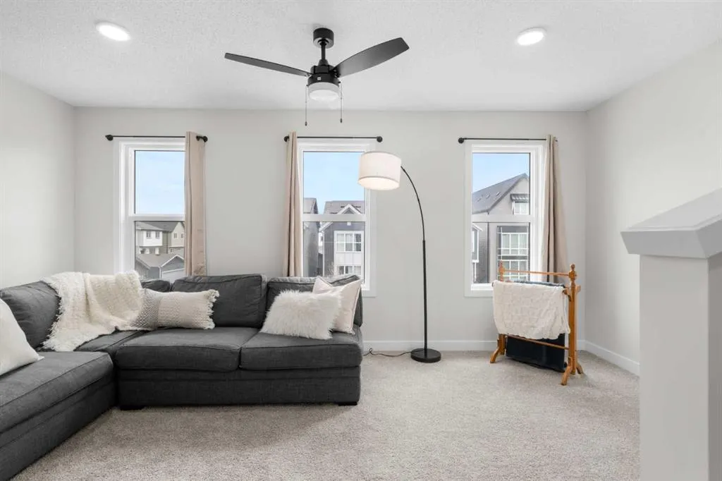 41 Lavender Passage SE