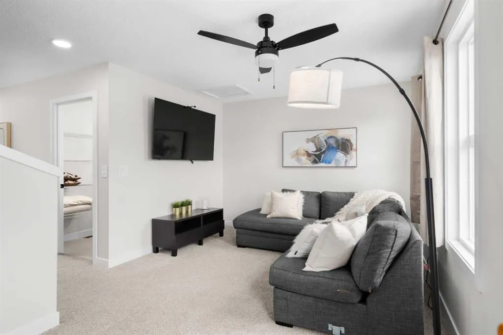 41 Lavender Passage SE