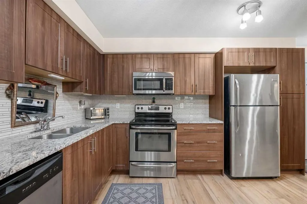 99 Copperstone Park SE, #2107