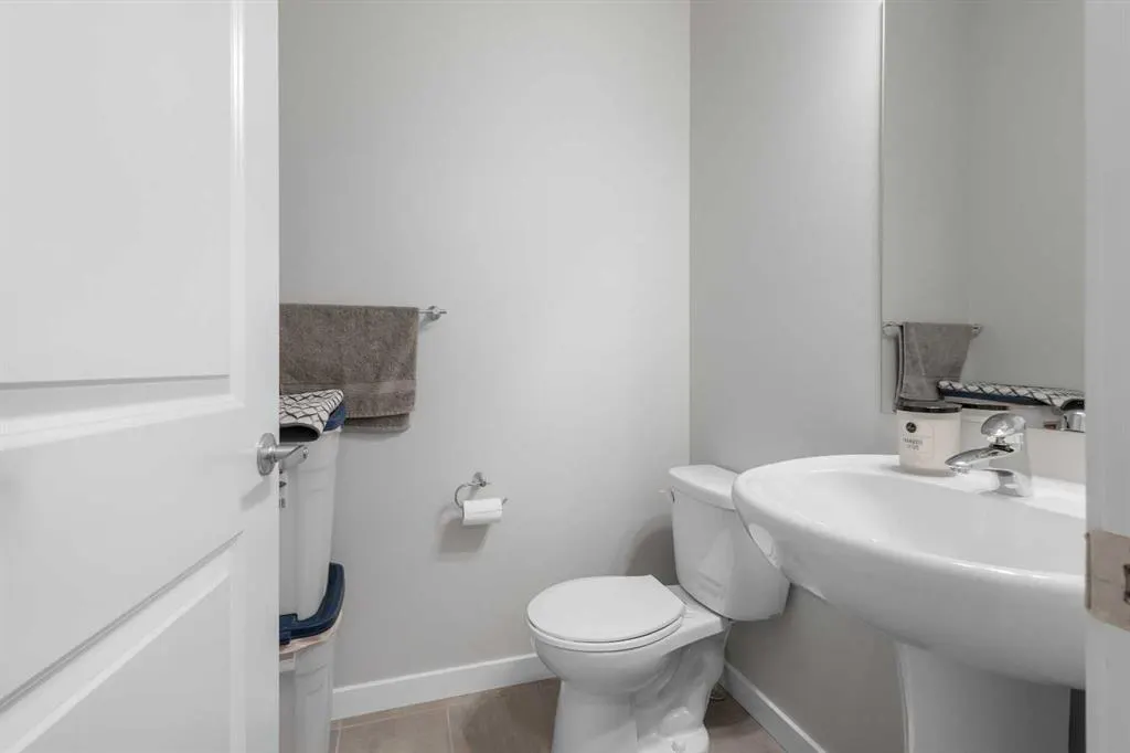33 Walcrest Way SE