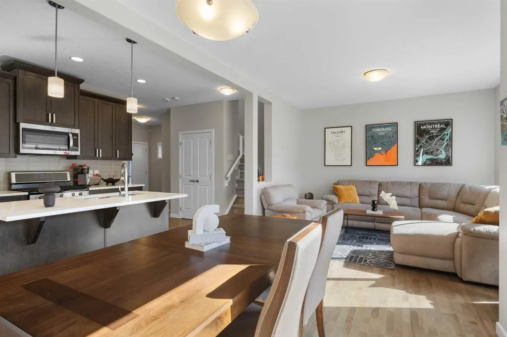 33 Walcrest Way SE