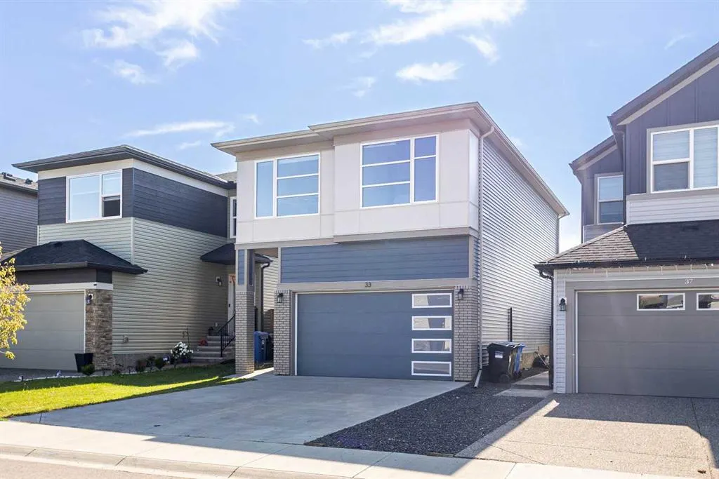 33 Walcrest Way SE