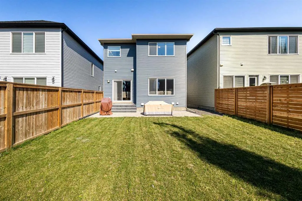33 Walcrest Way SE