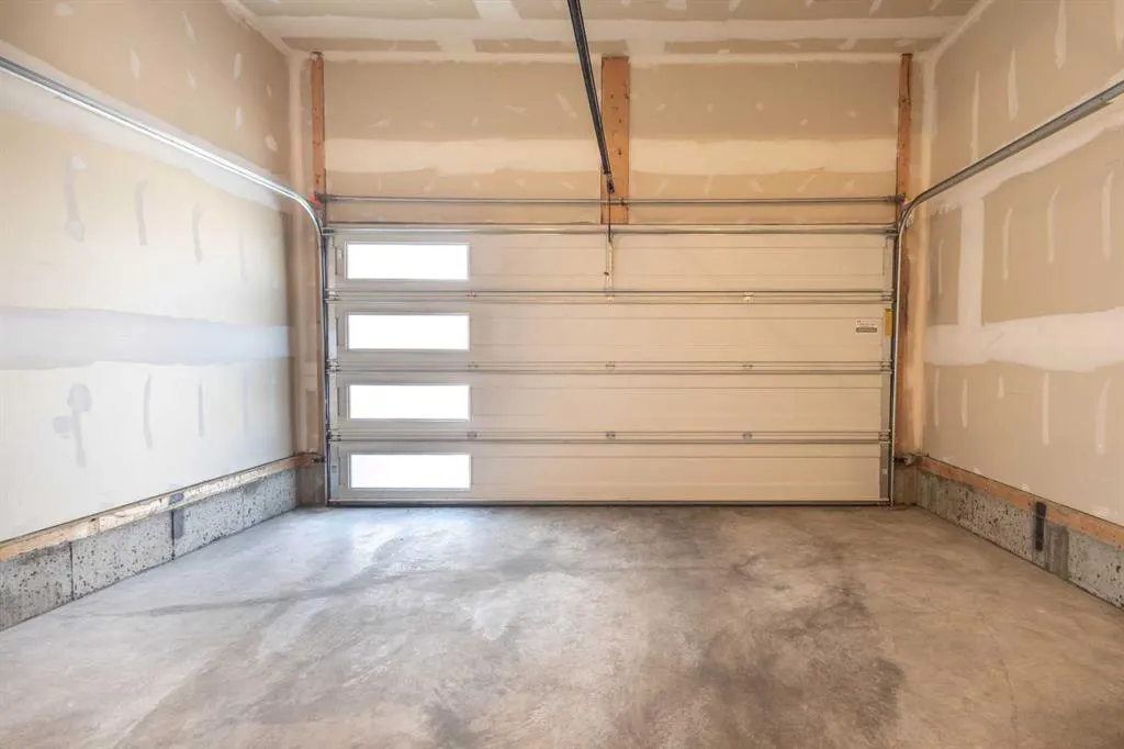 33 Walcrest Way SE