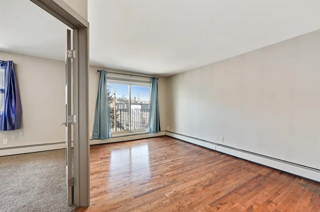 410 1 Avenue NE, #405