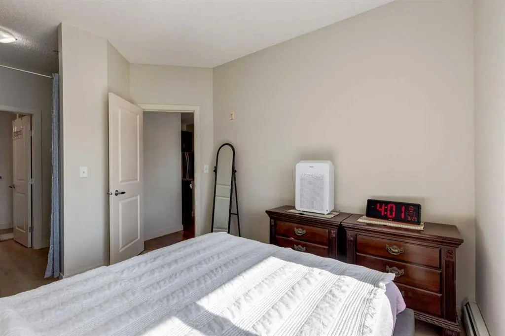 162 Country Village Circle NE, #109