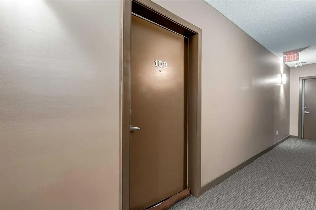 162 Country Village Circle NE, #109