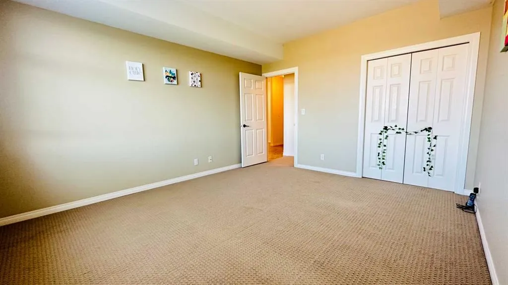 69 Ironstone Drive, #303