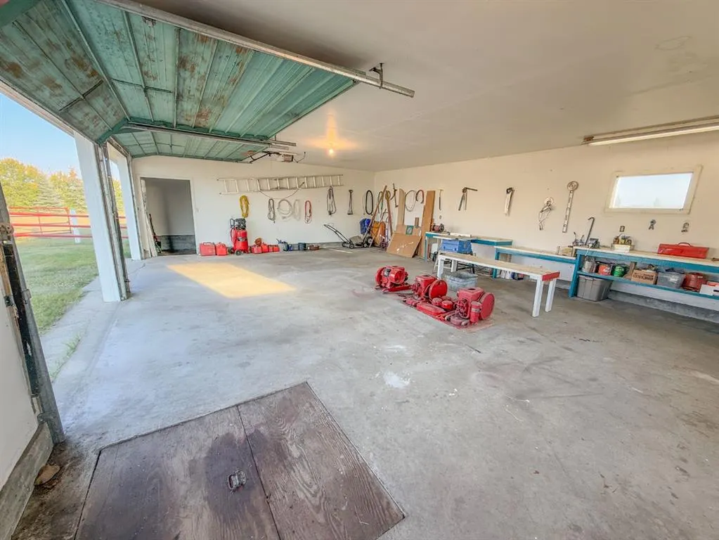 40219 Range Road 222