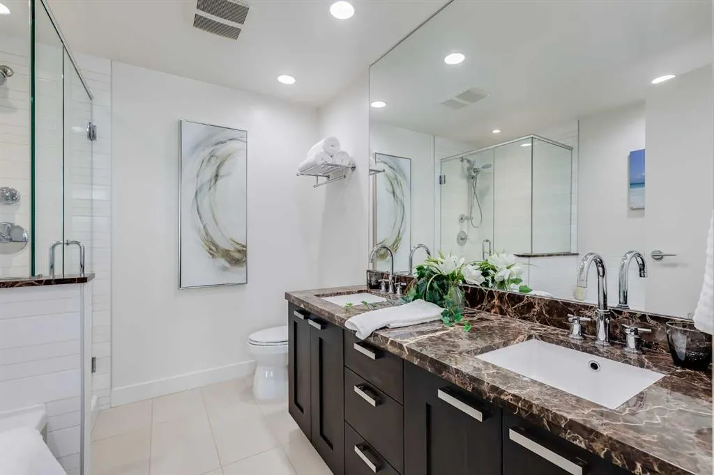 222 Riverfront Avenue SW, #923