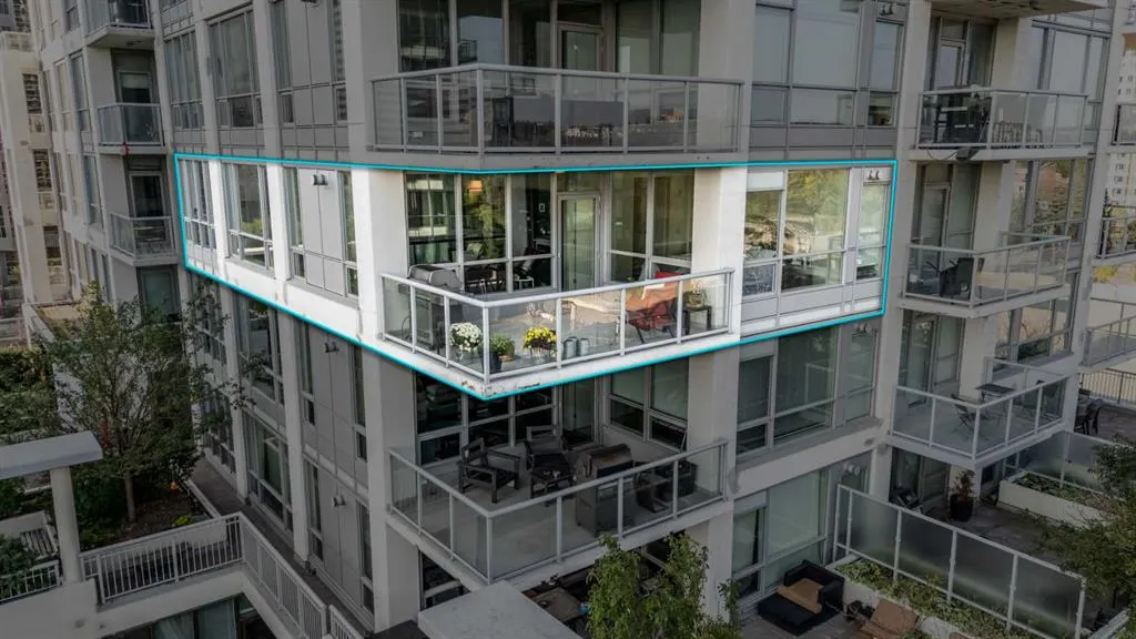 222 Riverfront Avenue SW, #923