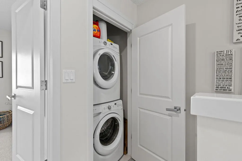 56 Walden Walk SE