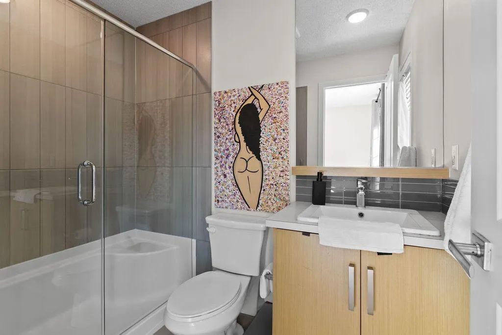 56 Walden Walk SE