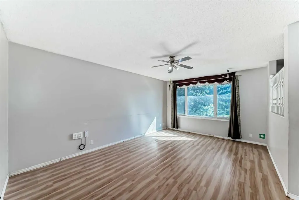 231 Falton Drive NE