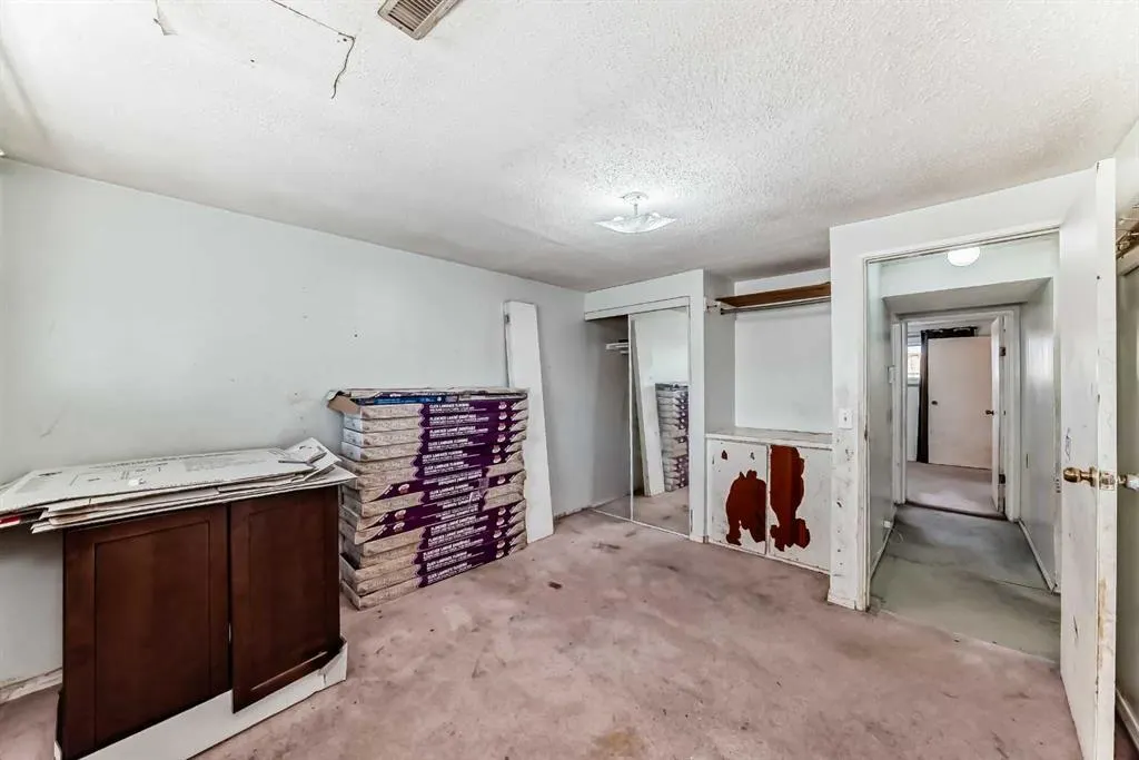 231 Falton Drive NE