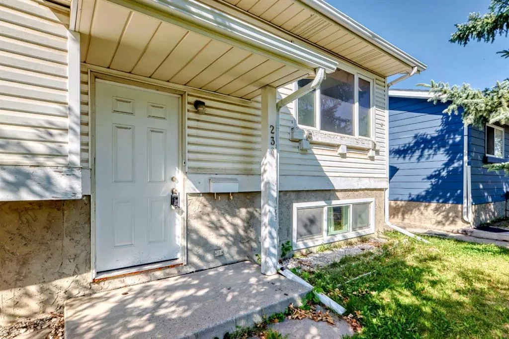 231 Falton Drive NE