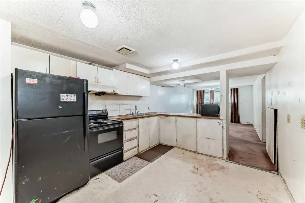 231 Falton Drive NE