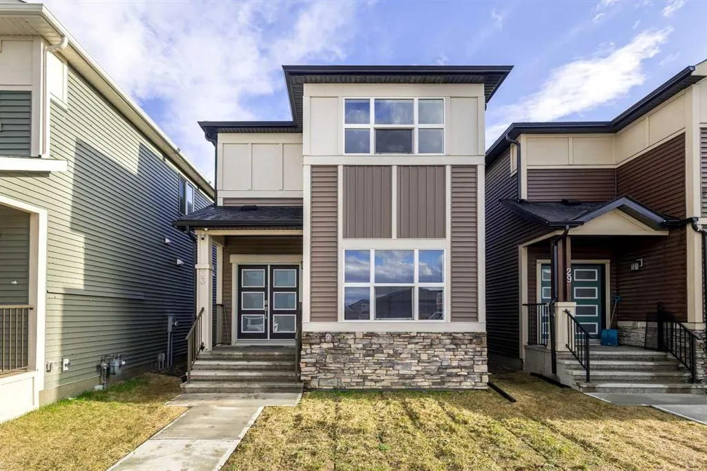 33 Homestead Crescent NE