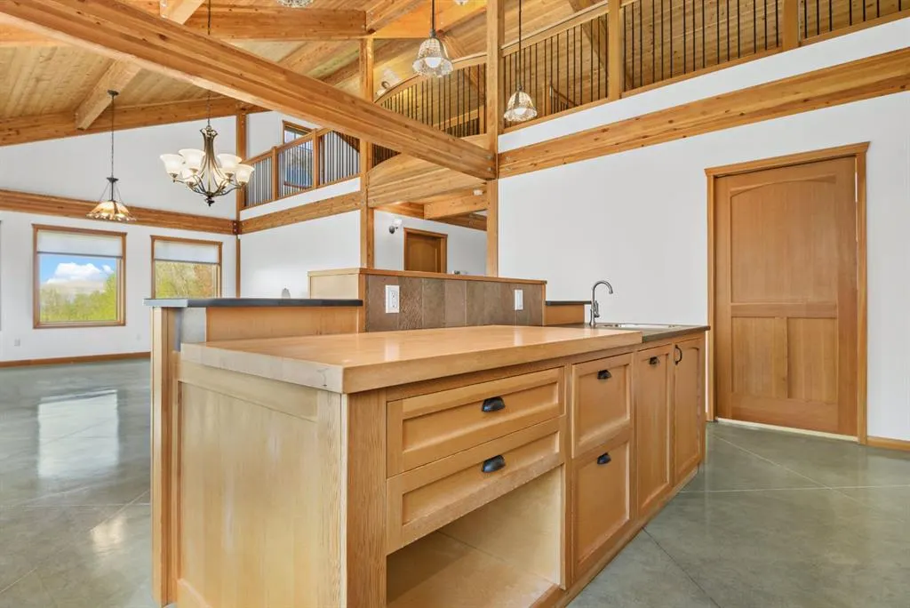 26471 Township Road 382