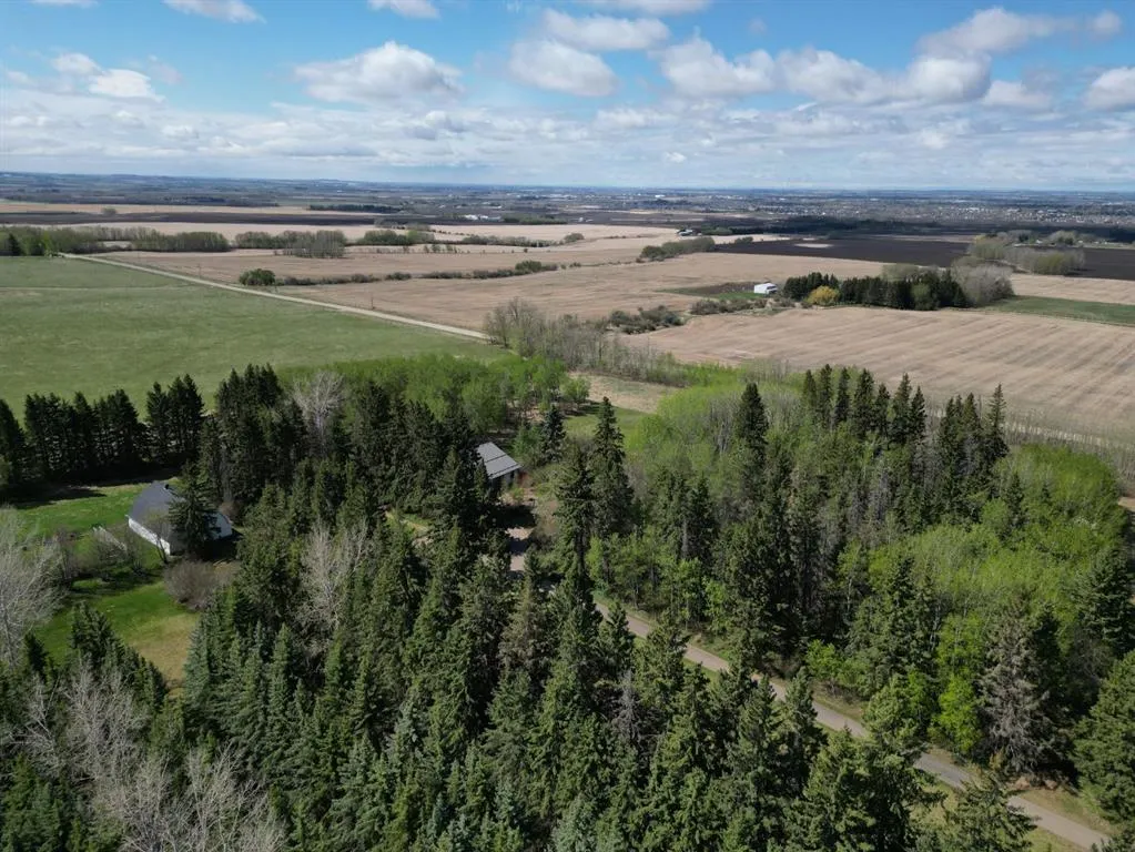 26471 Township Road 382