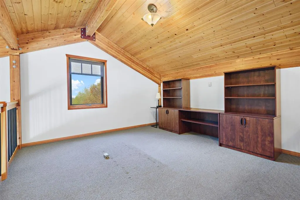 26471 Township Road 382