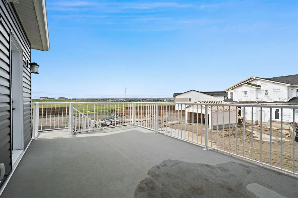 371 Carringvue Grove NW