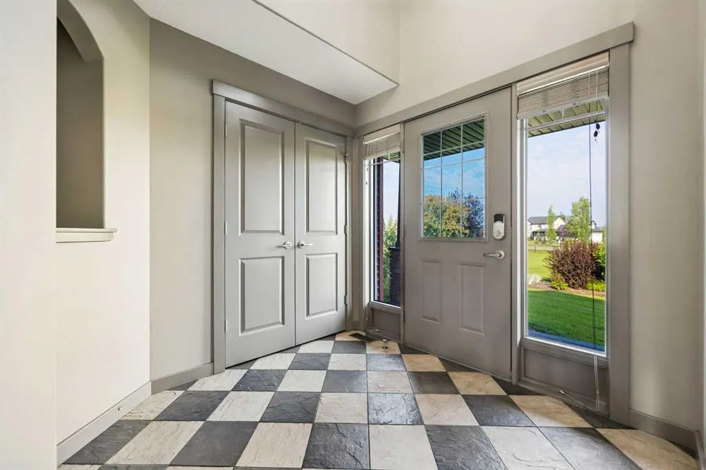 17 Ravencrest Drive