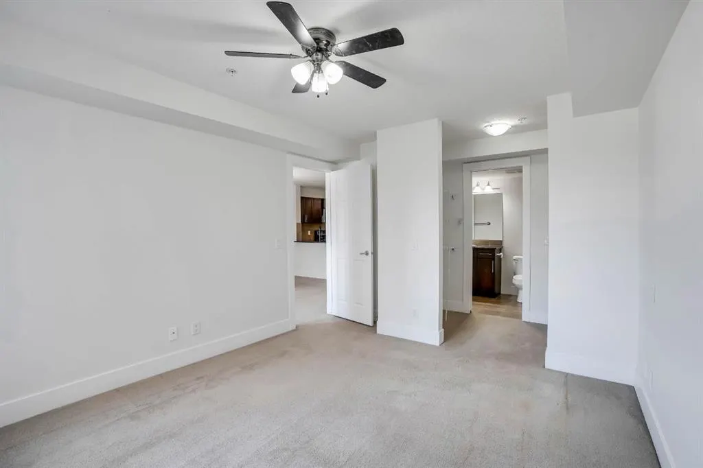 500 Rocky Vista Gardens NW, #103