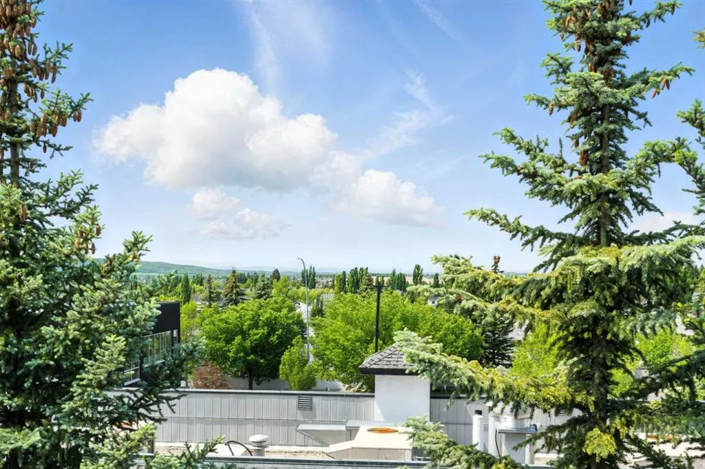 10 Sierra Morena Mews SW, #409