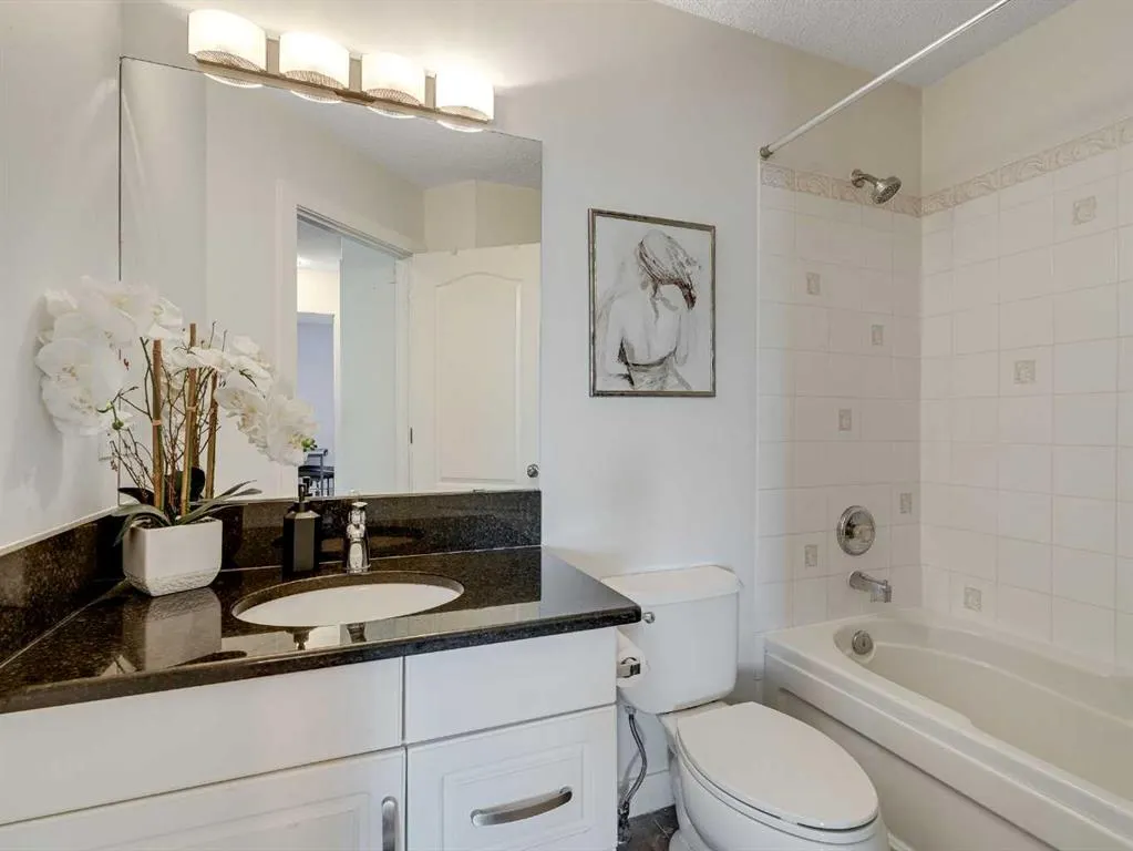 10 Sierra Morena Mews SW, #409