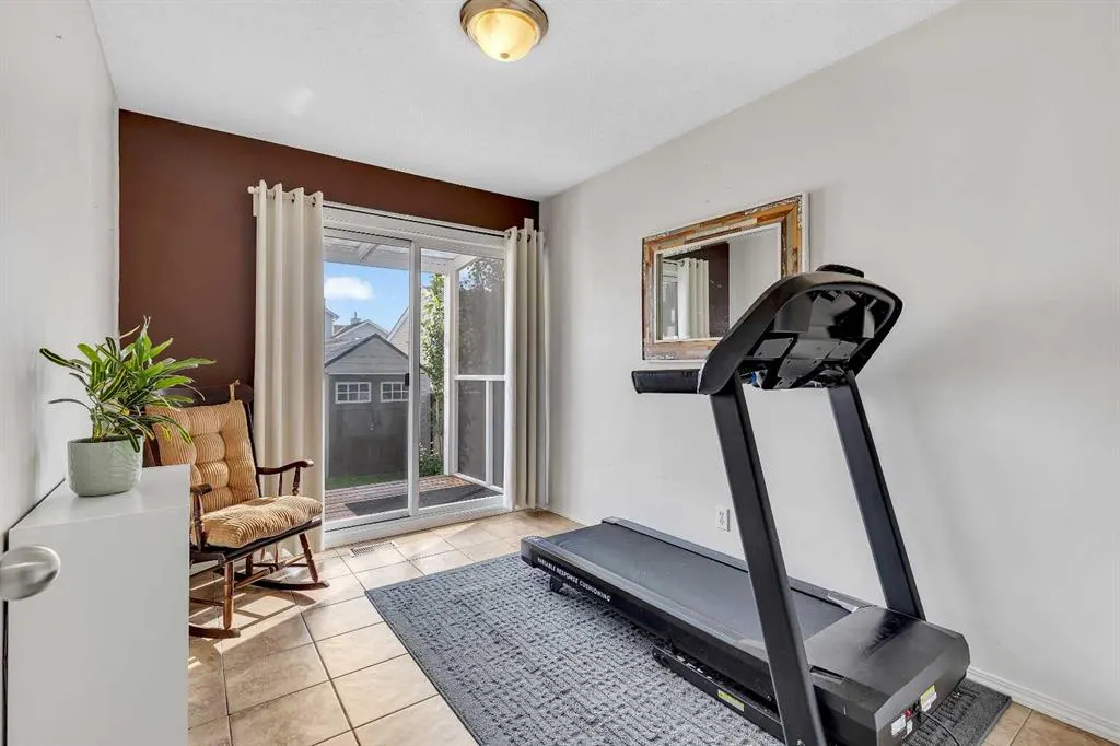 216 Cramond Green SE